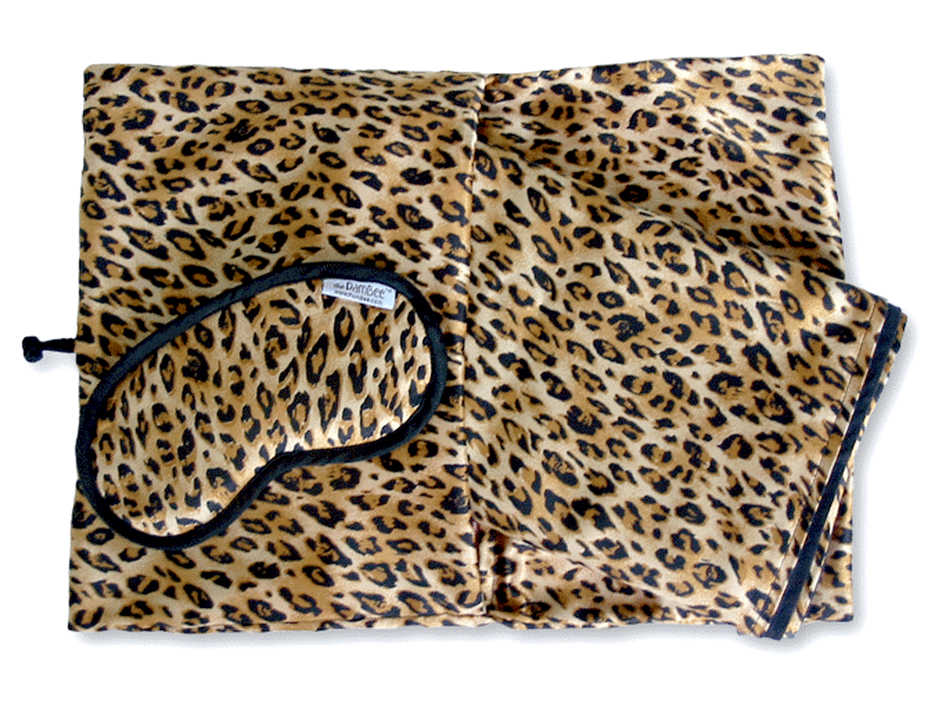 Cheetah travel set