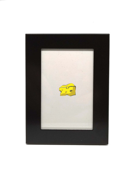 If you’re the type of cheesehead who melts over the tastiest of all known foods, then we’ve got the Tiny Framed Thing for you! Can you brie-lieve it, a tiny framed hunk that really fits your lifestyle!
