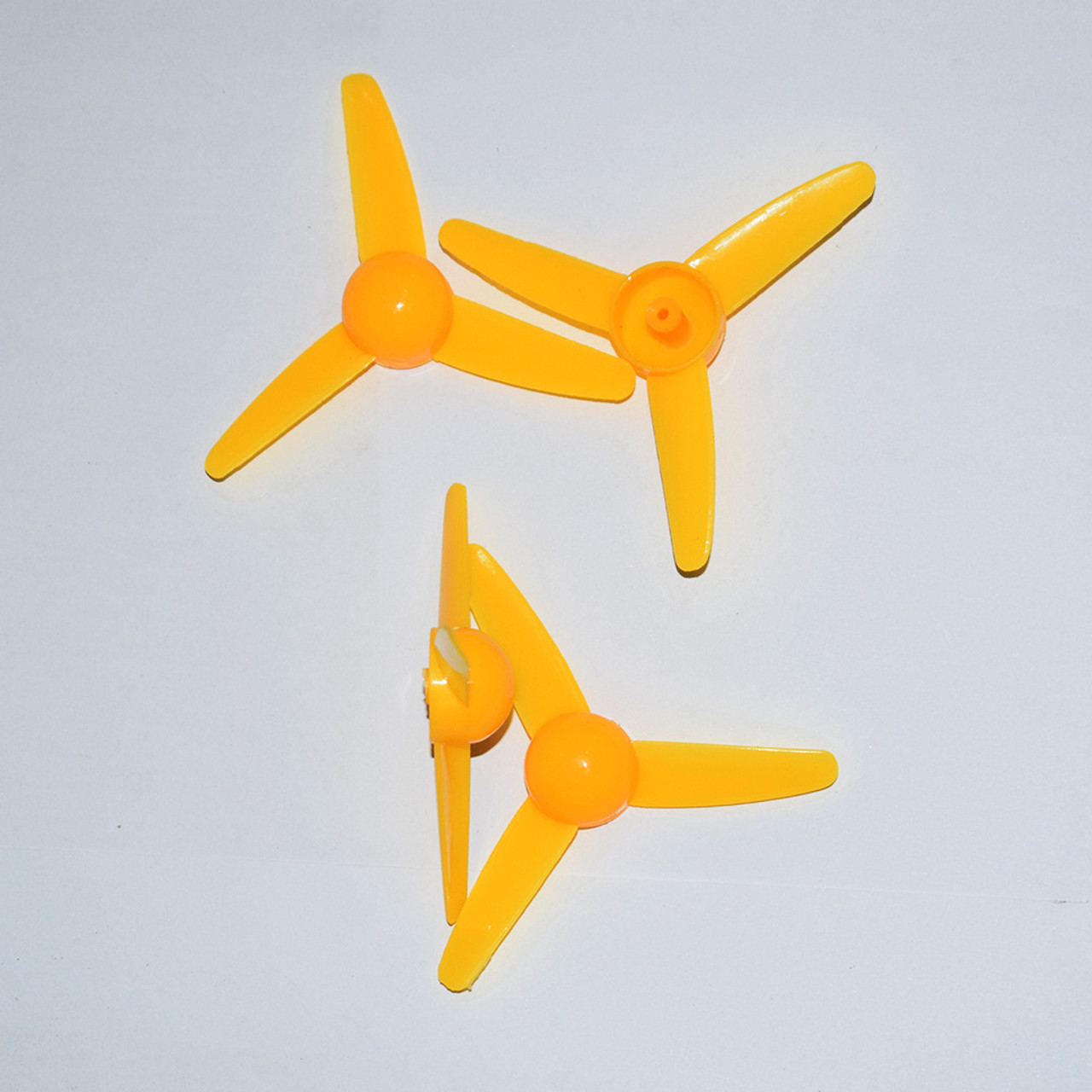 Propeller with 3 Narrow Blades, 80 mm outer diameter, Yellow