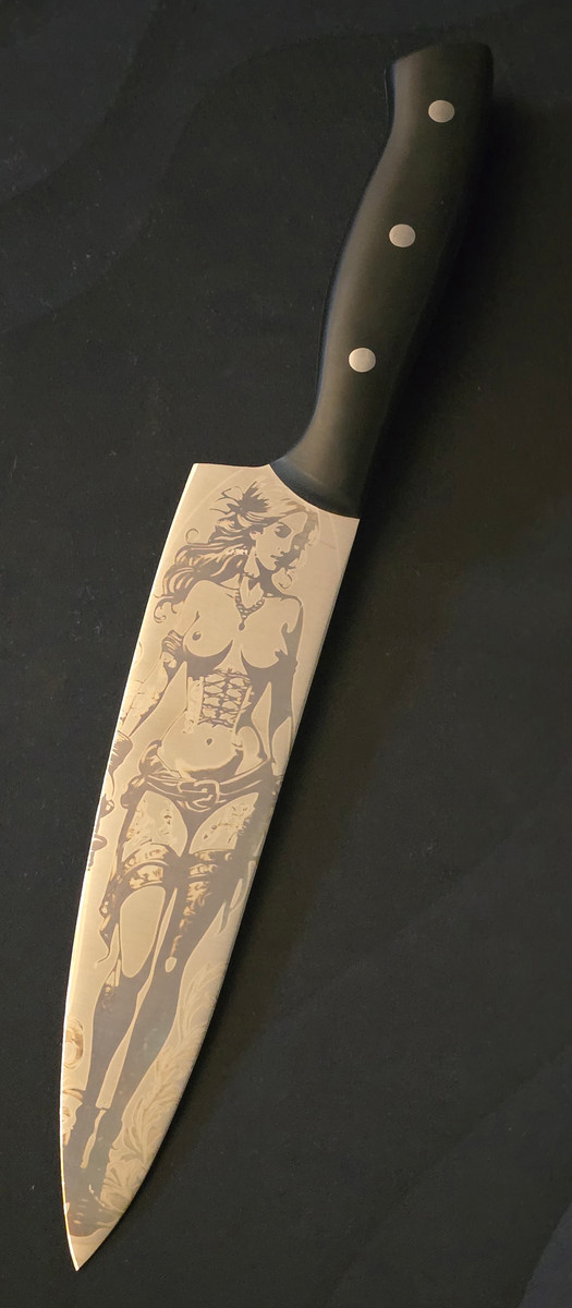 Butcher knife with corset girl