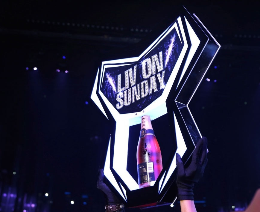 Nightlife Supplier Custom LED Bottle Presenter