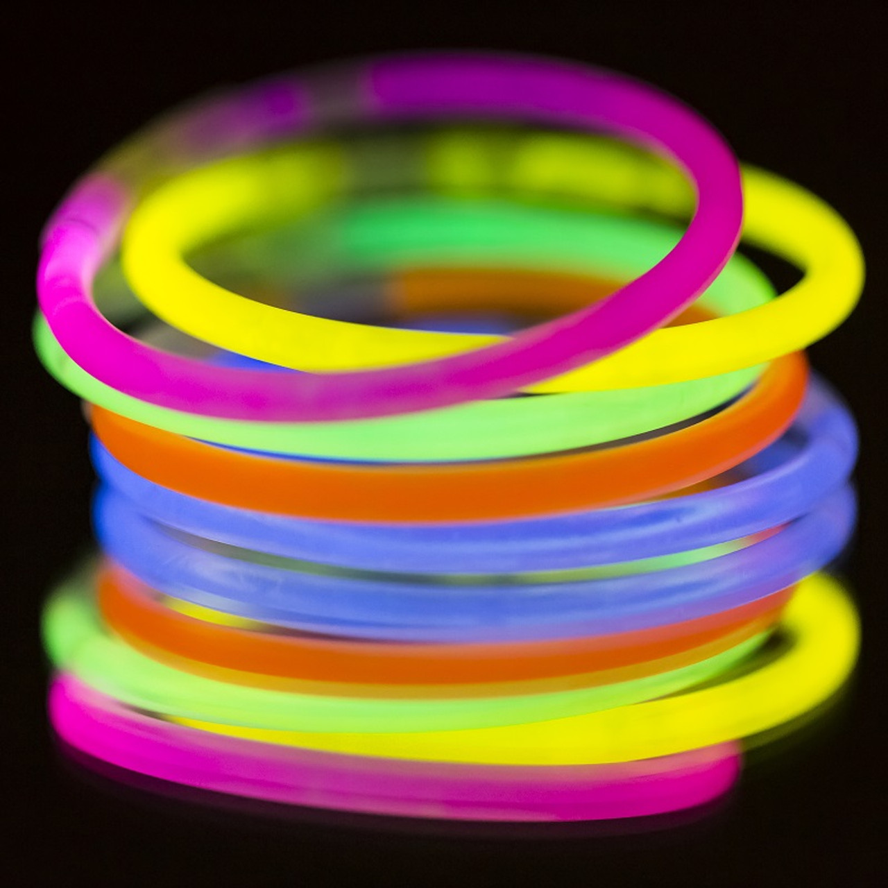 glow in the dark bracelets