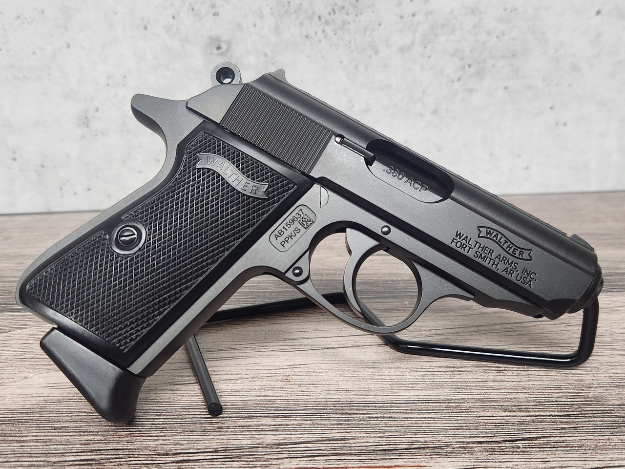 Walther PPK/S Black .380acp 7+1rd - Clay Shooters Supply