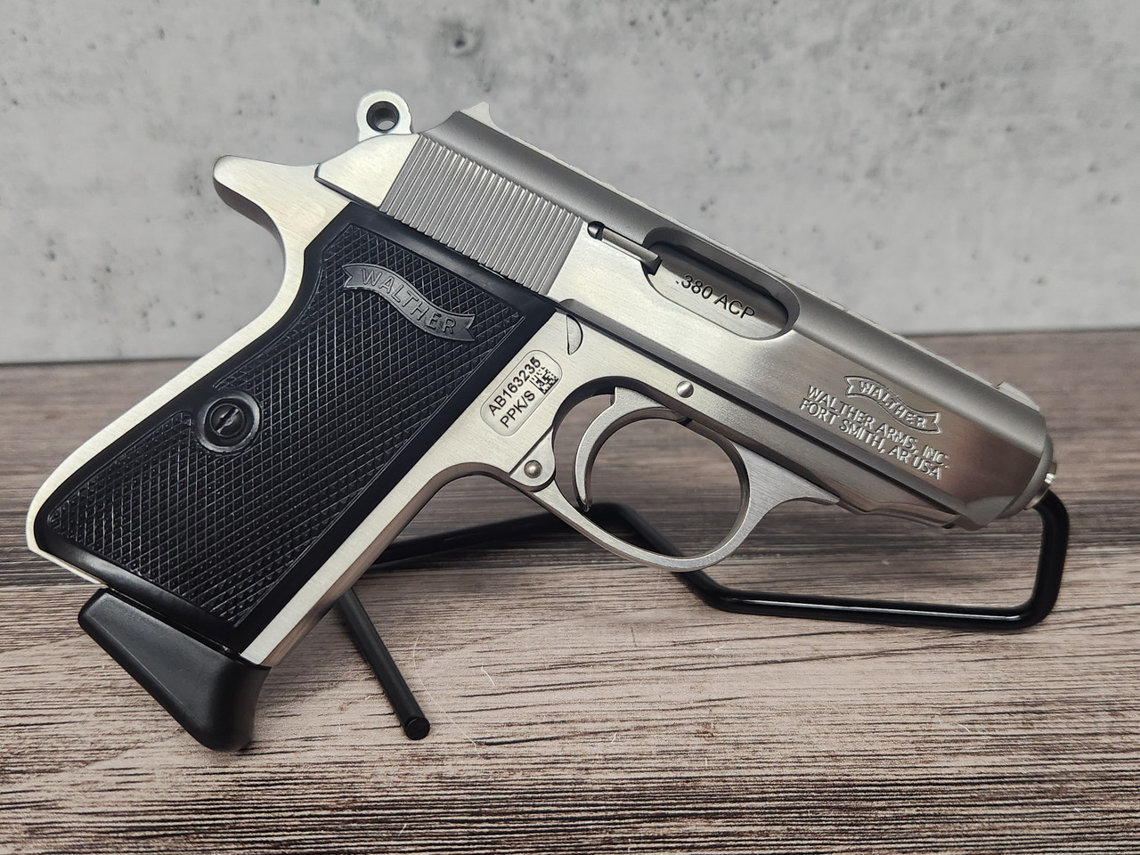 Walther PPK/S Stainless .380acp 7+1rd - Clay Shooters Supply