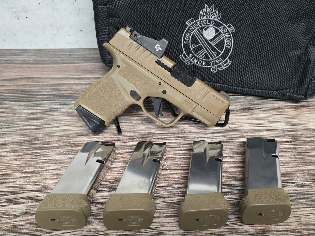 Springfield Hellcat OSP FDE 9mm Gear Up Package - Clay Shooters Supply