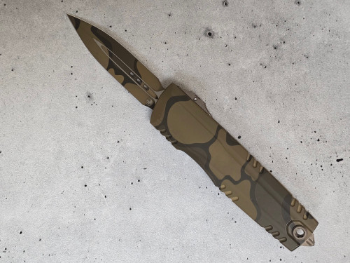 Microtech Luminary D/E ZBP Backwoods Olive Camo