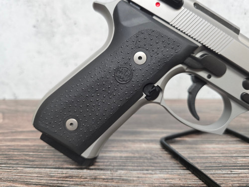 Beretta 92FS Inox 9mm 15rd - Clay Shooters Supply