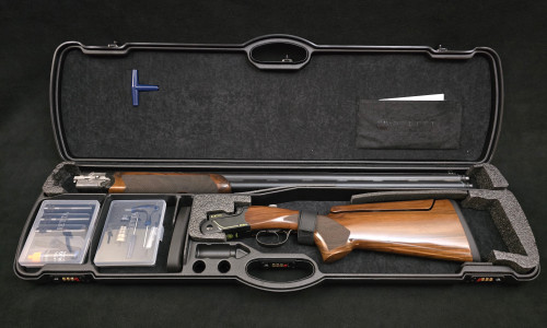Beretta 694 Black DLC 12ga 32" B-fast- Ref# 5920