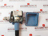 United Electric Controls 117 Series Pressure And Temperature Switch