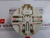 Traveller Adapter Select-a-plug Fused Max 5A 110-240V 
