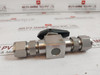 Swagelok Ss-83Ks8 High Pressure Ball Valve 6000 Psig At 100F 47K 316 440270001 - New