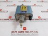 Oil Pressure Switch 2 A 250 V Ip 40 Mertik Dwd665.01