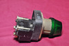 Allen Bradley 800T P16 with 4017100201 Green Pilot Light