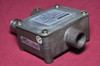 Barksdale 9048-6 pressure switch