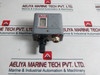 Johnson Controls P70Ca-5 Pressure Switch