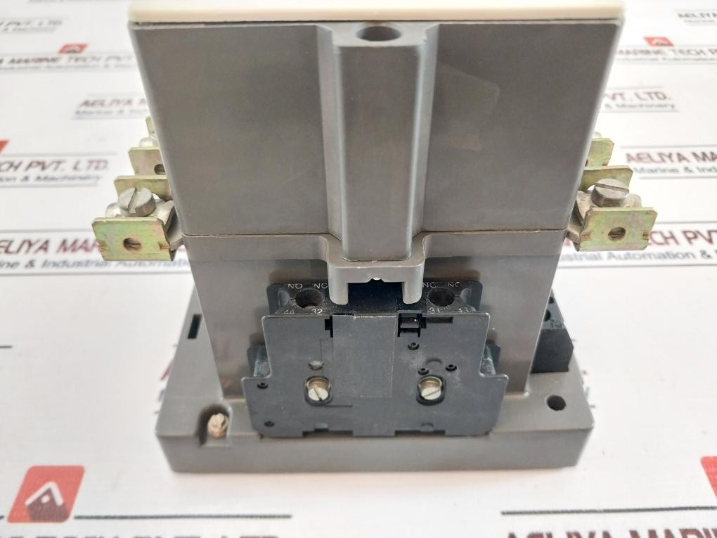 Siemens 3TB56 17-0A Schütz – 264V 60Hz / 220V 50 Produktbild-Vorschau 4