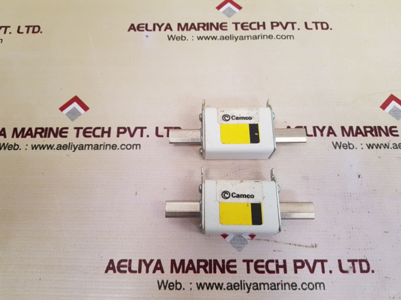 Ulstein 4471002 meter weight 525 gm