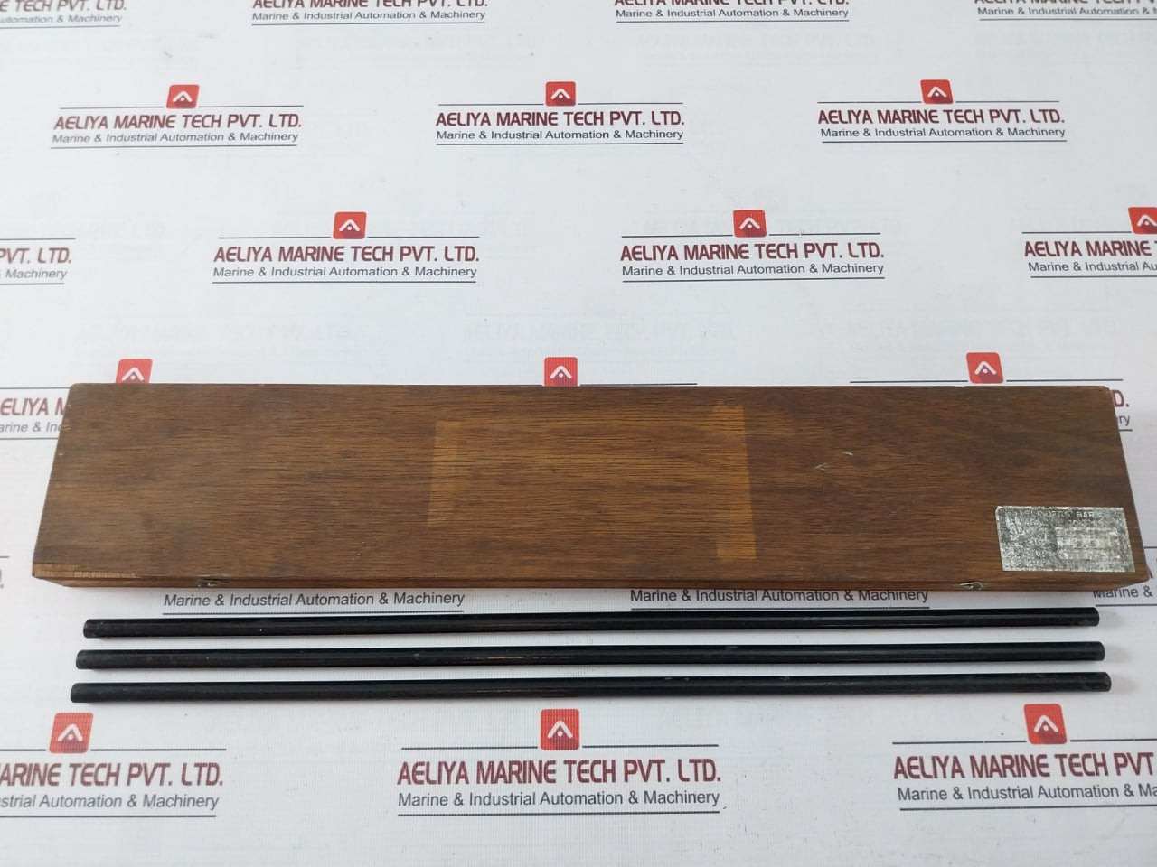 Osaka Nunotani Seiki Flinders Bars Magnetic Compass Set
