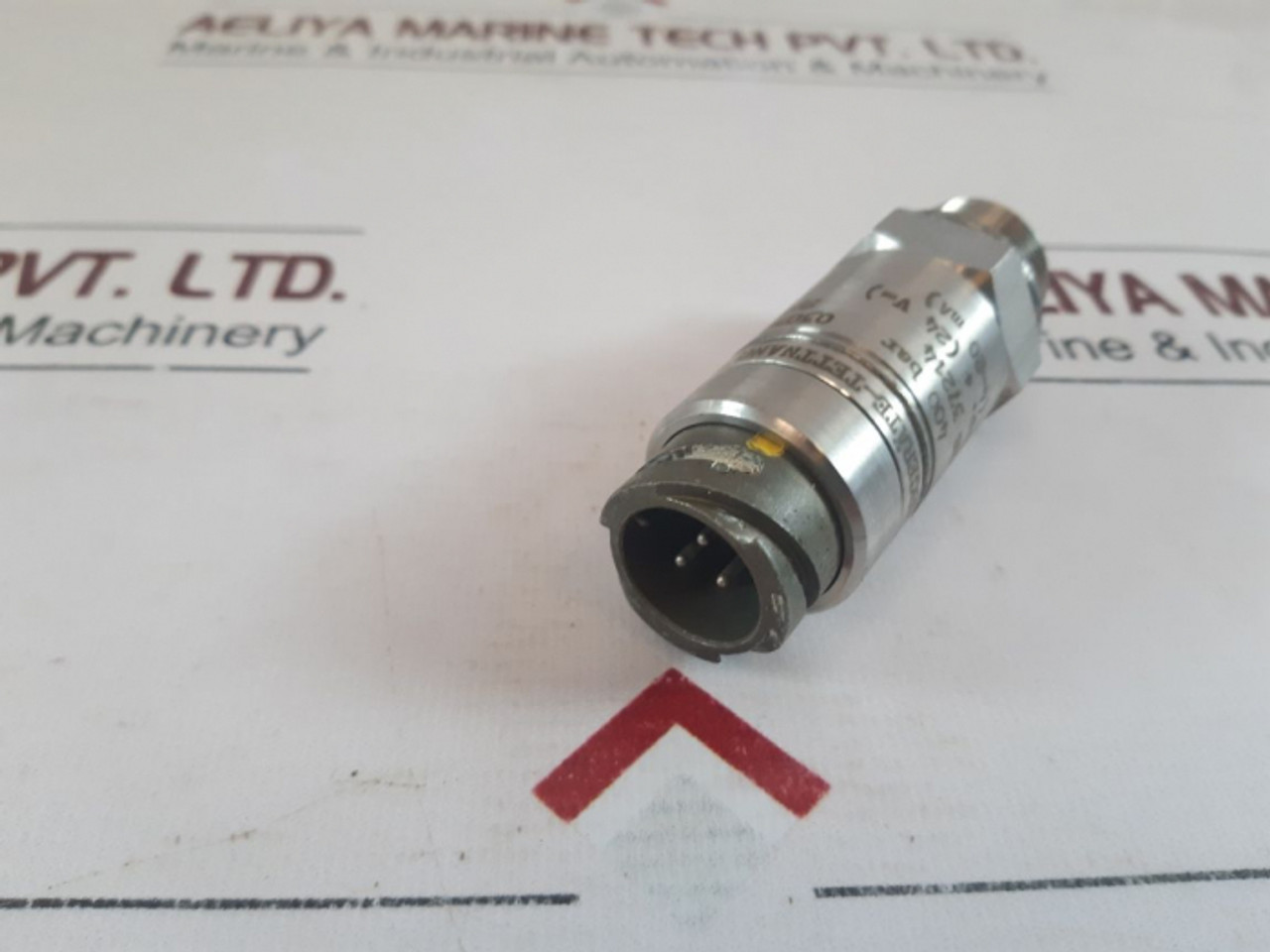 るる Amazon.com: uxcell 89413-60020 Car Transmission Speed Sensor