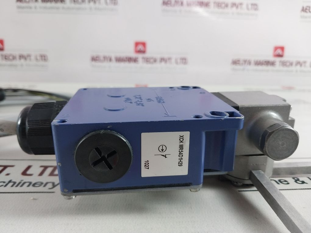 Telemecanique Xck-mr Rotating Limit Switch 500V