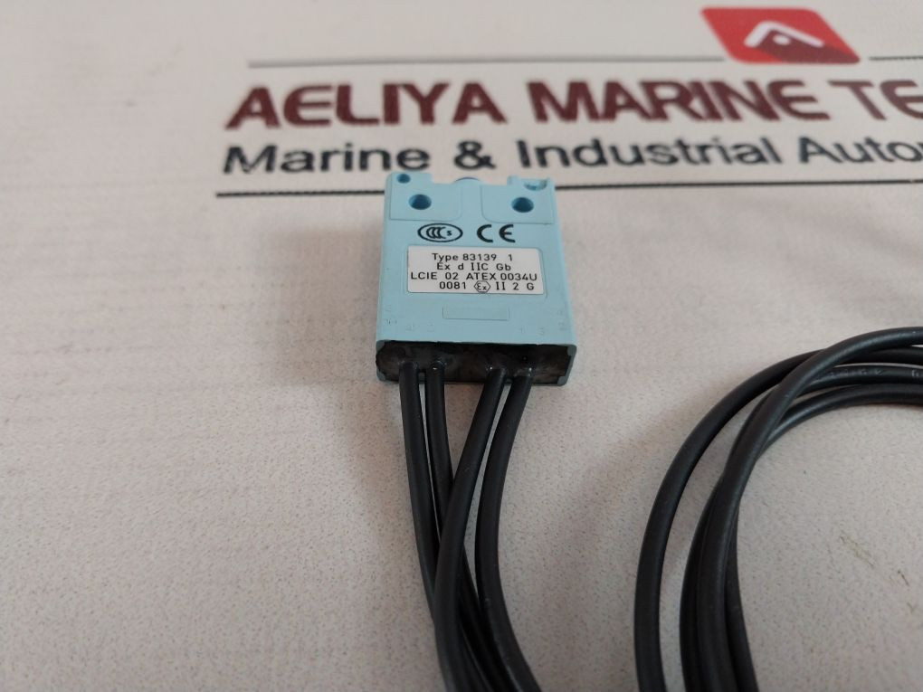 Crouzet 83139 1 Micro Limit Switch 6A 250V