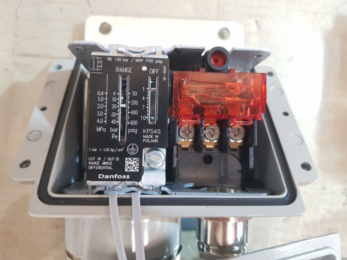 DANFOSS 031E022566 Druckwächter – 4–12 Bar, 3PST-NC, CS-Serie, G 1/4", IP55