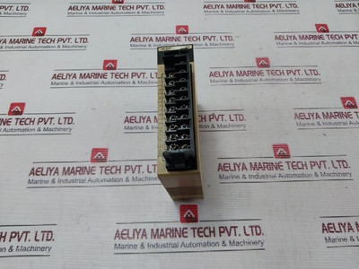 Omron C200H-oc222 Output Unit 250V Ac - Used