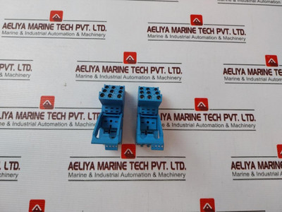 Lot Of 2X Finder 94.03 Socket For Relay - Used Lot Of 2X Finder 94.03 Socket For Relay - Used