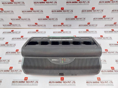 Motorola Wpln4218A Adaptive Charger 6 Slot 100-240 Vac 3.0A - Used