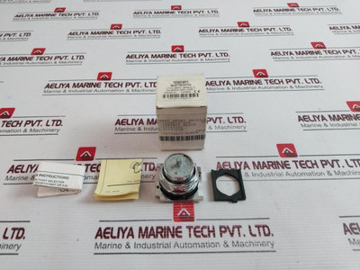 Eaton Cutler-hammer 10250T4011 Contact Block Pushbutton Switch 10250T55 Eaton Cutler-hammer 10250T4011 Contact Block Pushbutton Switch 10250T55