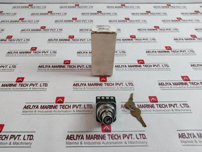 Siemens 52Sc6Af Key Selector Operator 660V - New Siemens 52Sc6Af Key Selector Operator 660V - New