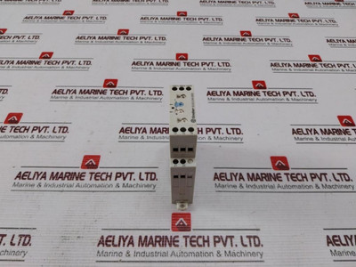 Finder 83.02.0.240.0000 Time Delay Relay 12A 250Vac - Used Finder 83.02.0.240.0000 Time Delay Relay 12A 250Vac - Used