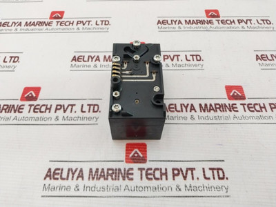 Siemens C73451-a430-b33 Pneumatic Valve Block - Used Siemens C73451-a430-b33 Pneumatic Valve Block - Used