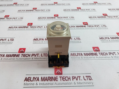 Lot Of 2X Omron H3Cr-a Timer With Base 0-3 Sec 24Vdc/Ac