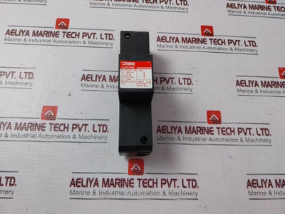 Phoenix Contact Flt-plus Ctrl-0.9 Lightning Current Arrester - Used Phoenix Contact Flt-plus Ctrl-0.9 Lightning Current Arrester - Used