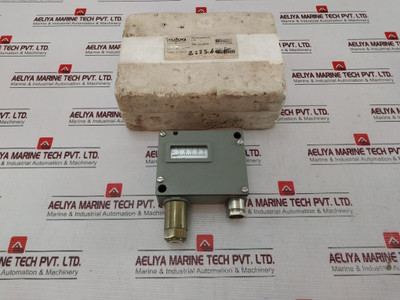 Trafag 900.2380.907 Pressure Switch 250V Ac 10(3)A