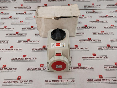 Pce 75242-3 Interlock Switch Socket 32/4 3H Ip66/67