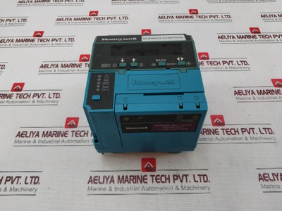 Honeywell Ec7850 A 1072 Ultraviolet Flame Amplifier 230V Ac 50/60 Hz - Used Honeywell Ec7850 A 1072 Ultraviolet Flame Amplifier 230V Ac 50/60 Hz - Used