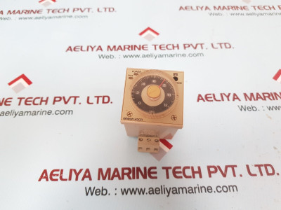 Lot Of 2X Omron H3Cr-a Solid State Timer 100-240Vac 50/60Hz/100-125Vdc