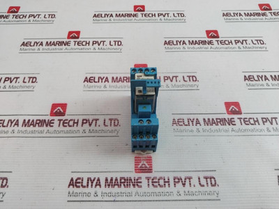 Finder 94.84.3 Relay With Socket 7A 250V - Used Finder 94.84.3 Relay With Socket 7A 250V - Used