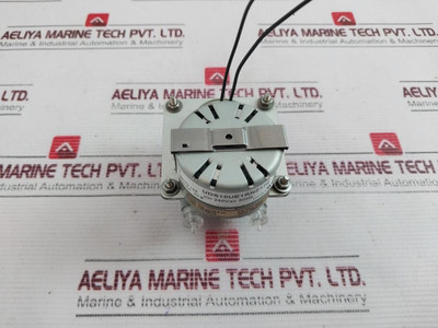 Watson Marlow 040.J71M.E1C Panel Mount Pump - New Watson Marlow 040.J71M.E1C Panel Mount Pump - New