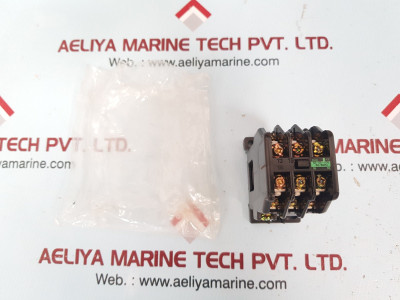 Fuji Electric Src50-2F/X (3A3B) Auxiliary Contactor Relay 100/100-110V