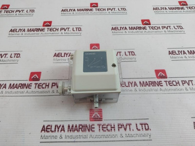 Siemens Qbm65-10 Air Duct Differential Pressure Sensor 50/60Hz - Used