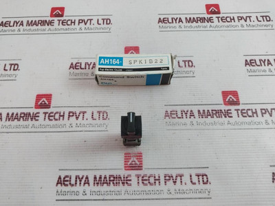 Fuji Electric Ah164-spk1B22 Command Switch 250V 5A New Fuji Electric Ah164-spk1B22 Command Switch 250V 5A New