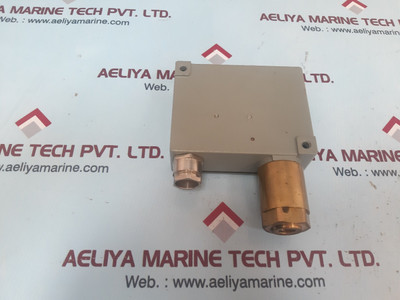 Trafag 904.2376.903 Pressure Switch Ip65 0..4 Kg/Cm2 - Controls Trafag 904.2376.903 Pressure Switch Ip65 0..4 Kg/Cm2 - Controls