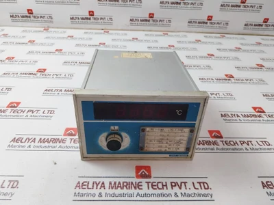 Oyo Electronics U-5110-19 Digital Meter Pt100 P-220 C302071