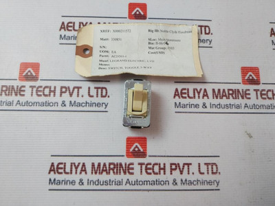 Legrand Acd203-1 Despard 3-way Toggle Switch 20A 120-277 Vac New Legrand Acd203-1 Despard 3-way Toggle Switch 20A 120-277 Vac New