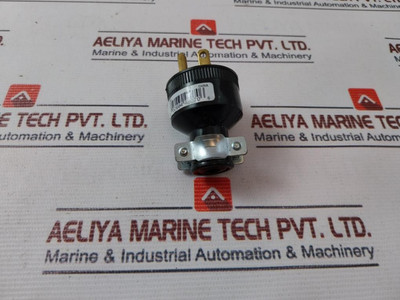 Cooper 5-15P Straight Blade Plug 15A 125V Used Cooper 5-15P Straight Blade Plug 15A 125V Used