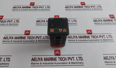 Selec Tc533 Temperature Controller 50/60Hz