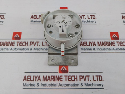 Huba Control 604.99352 Mechanical Pressure Switch